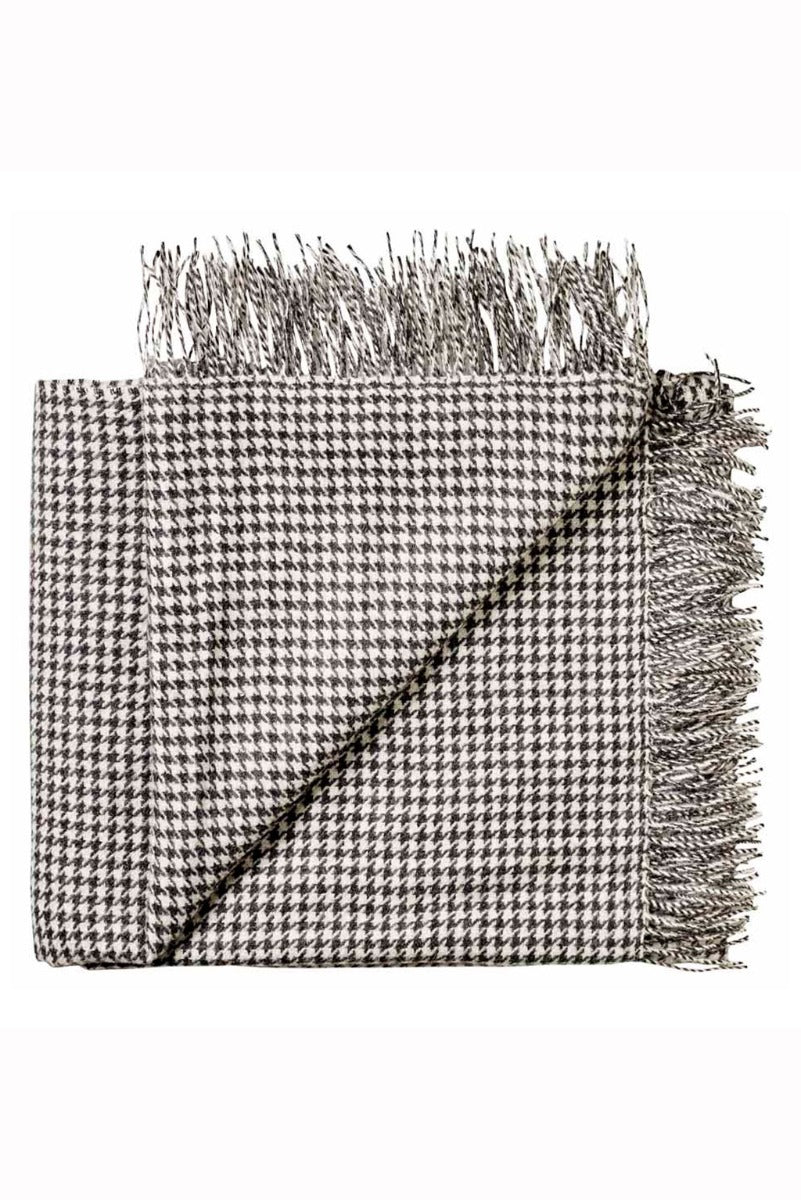 Amanda Charcoal - White Houndstooth Baby Alpaca Throw