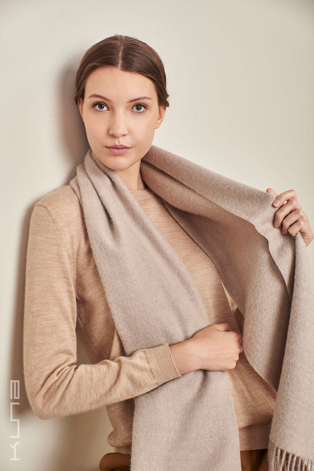 Essential Adrian Baby Alpaca Scarf  - Polvo