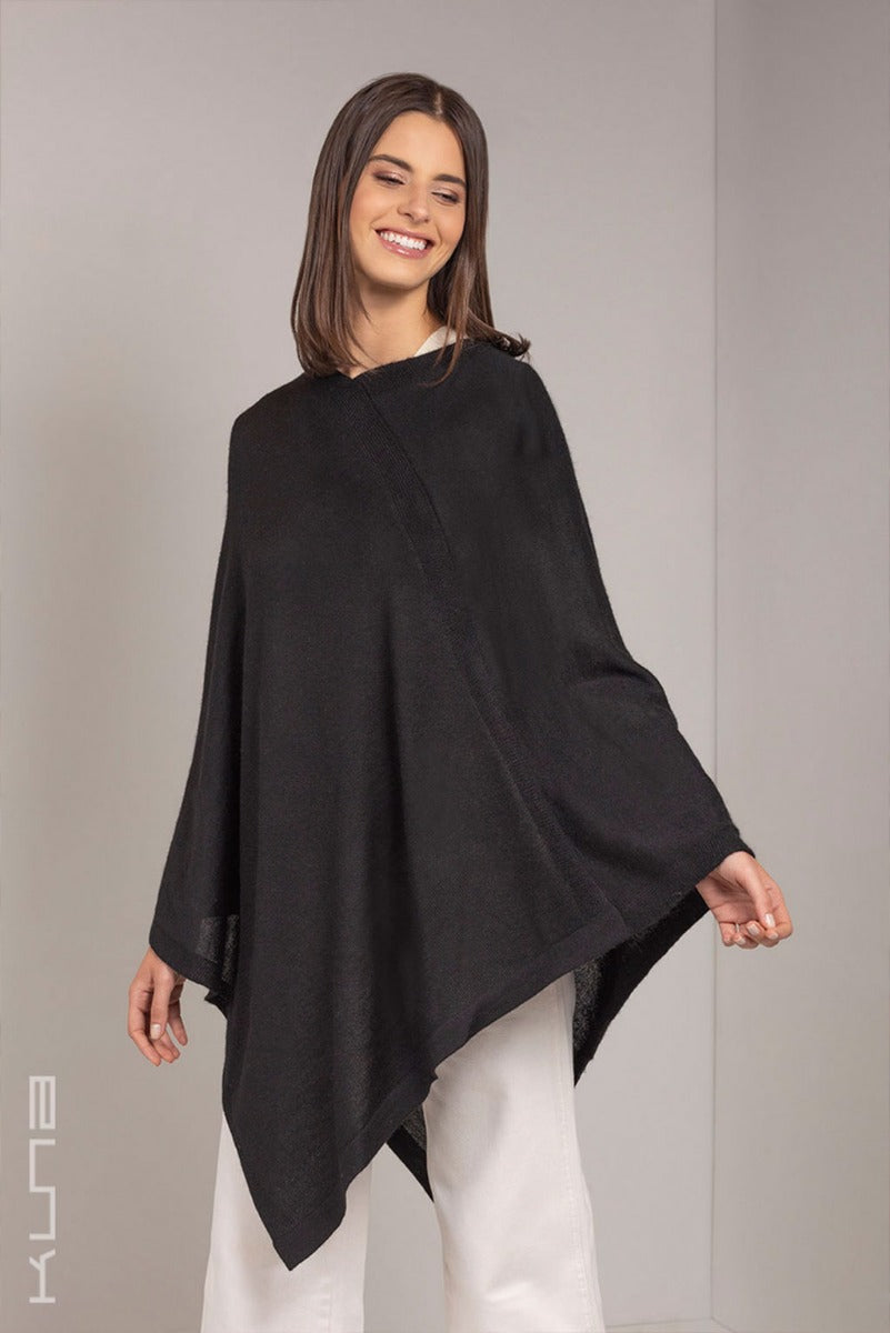 Almendra Baby Alpaka Poncho