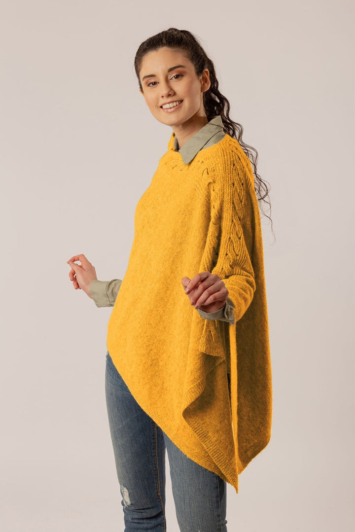 Eva Baby Alpaca Poncho