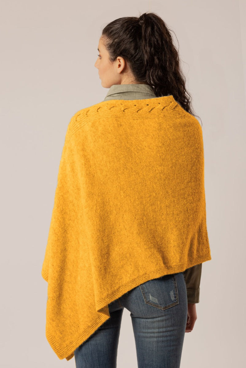 Eva Baby Alpaca Poncho