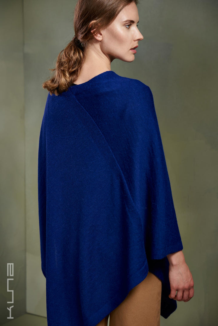 Almendra Baby Alpaca Poncho