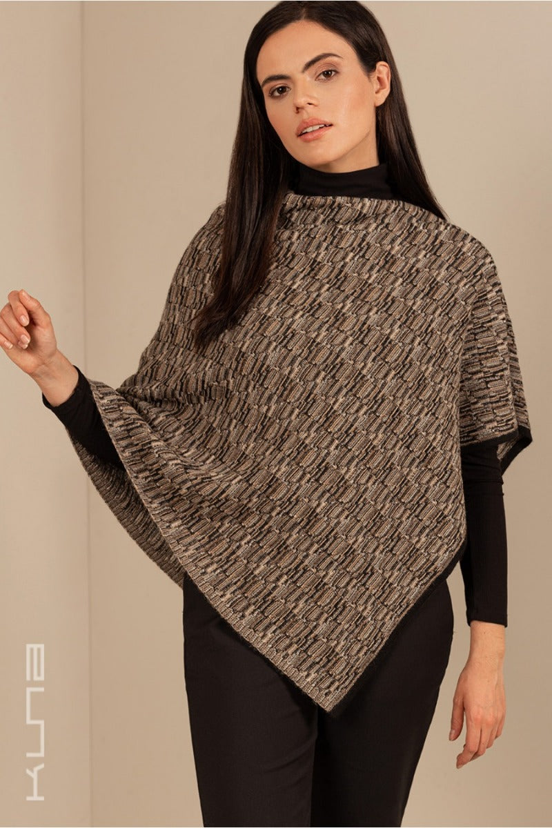 Ucrania Baby Alpaca Poncho