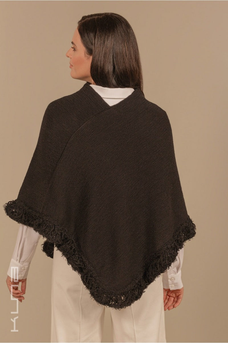 Ufficio Poncho aus Babyalpaka