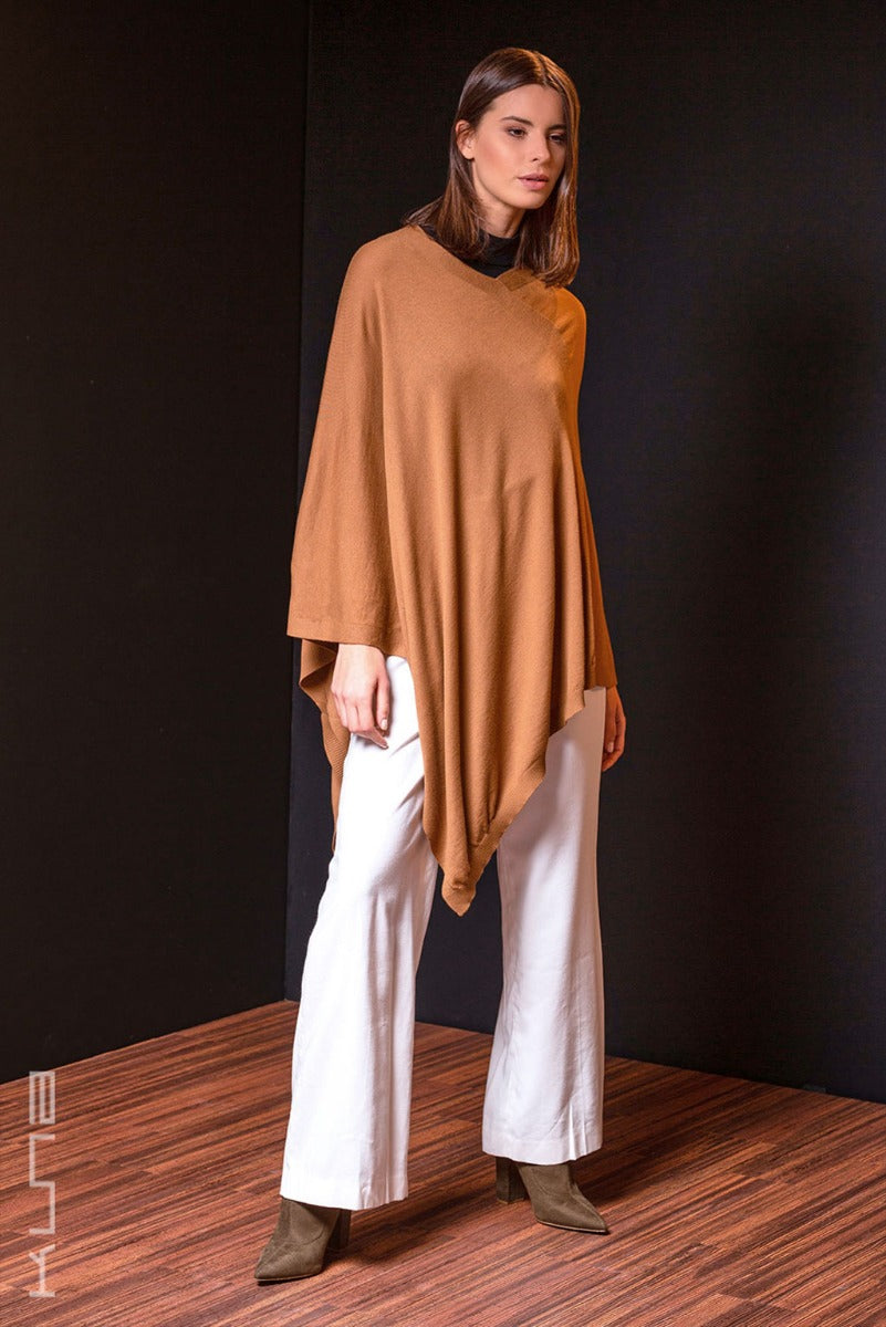 Beryl 100% Vicuna Poncho