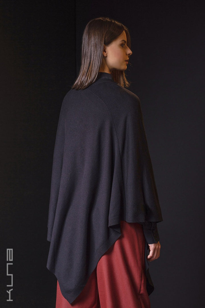 Beryl 100% Vicuna Poncho