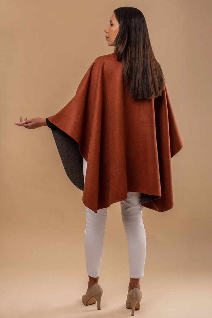 Lexi Wendbarer Cape aus Babyalpaka