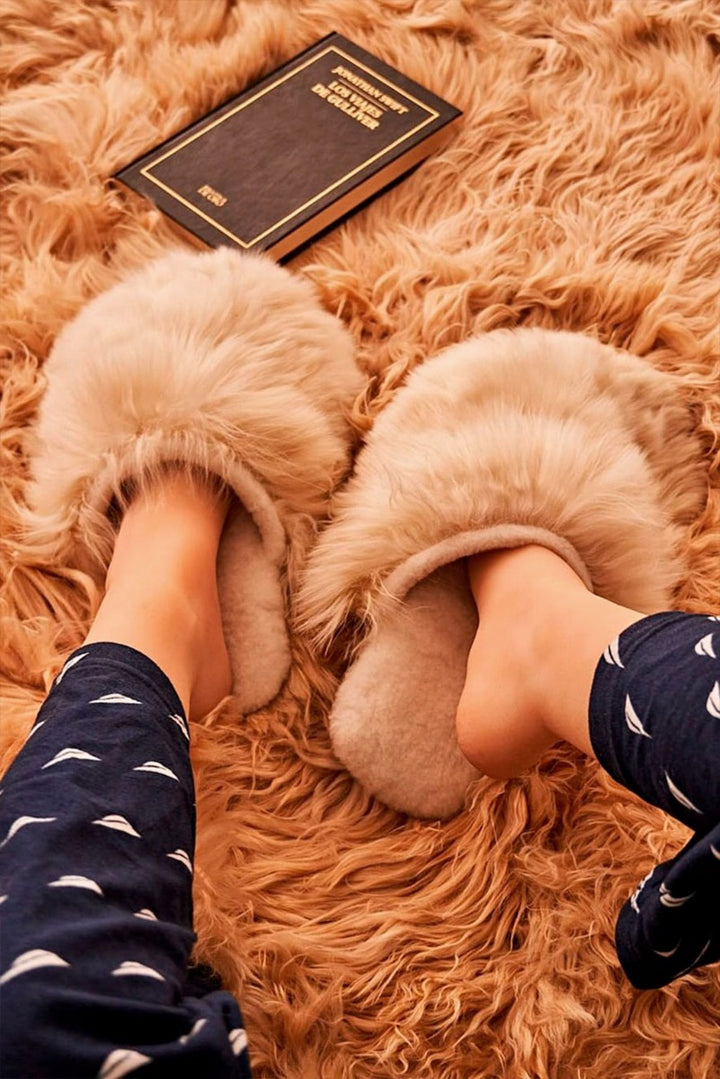 Suri Alpaca Fur Slippers - Beige