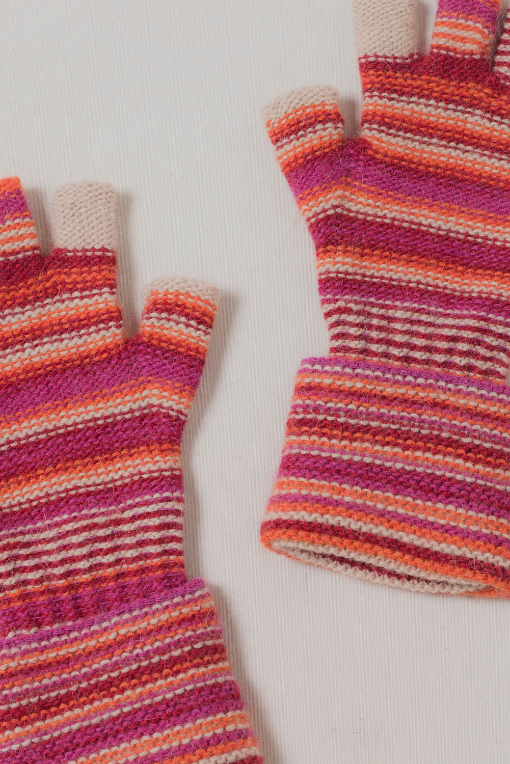 Handschuhe aus Babyalpaka und Wolle in Rot